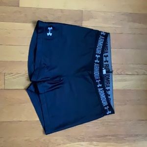 under armour spandex shorts